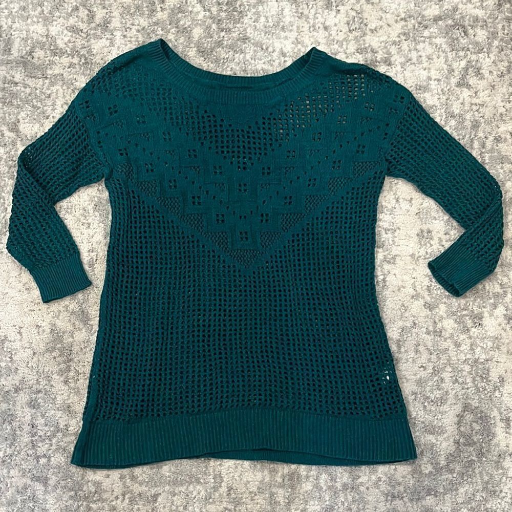 American Eagle Sweater 